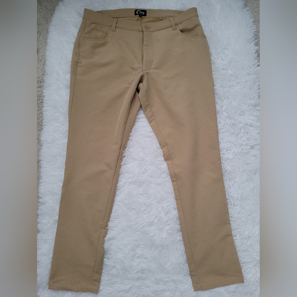 Men's Zyia Active Khaki Pants size XL
